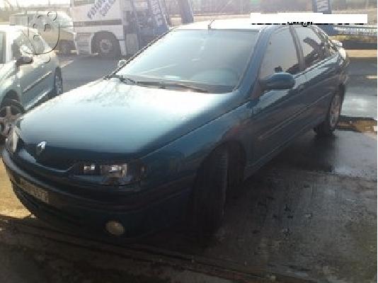 PoulaTo: RENAULT LAGUNA '00